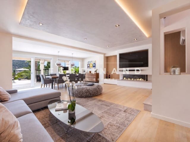 3 bedroom Villa for sale in Puerto de Andratx, Andratx with pool - € 4,650,000 (Ref: 9986539)