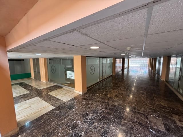 Kaupallinen myytävänä paikassa Alcúdia - 150 000 € (Ref: 10047512)