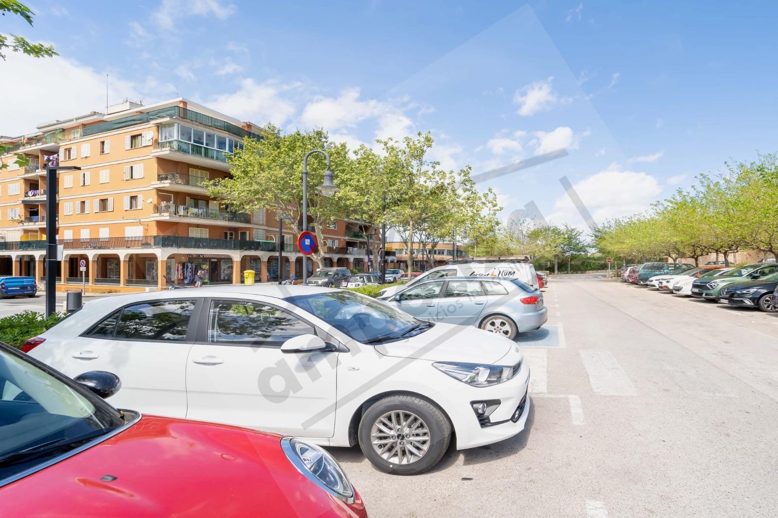 Erhverv til salg i Alcudia - € 225.000 (Ref: 7440160)