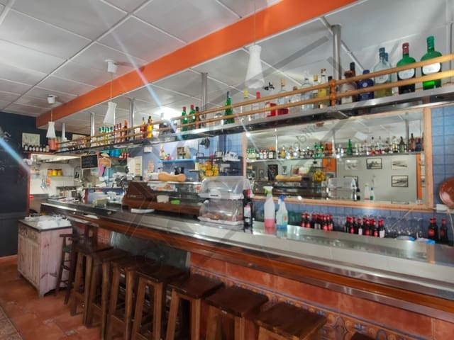 Commerciale in vendita in Alcúdia - 225.000 € (Rif: 7440160)