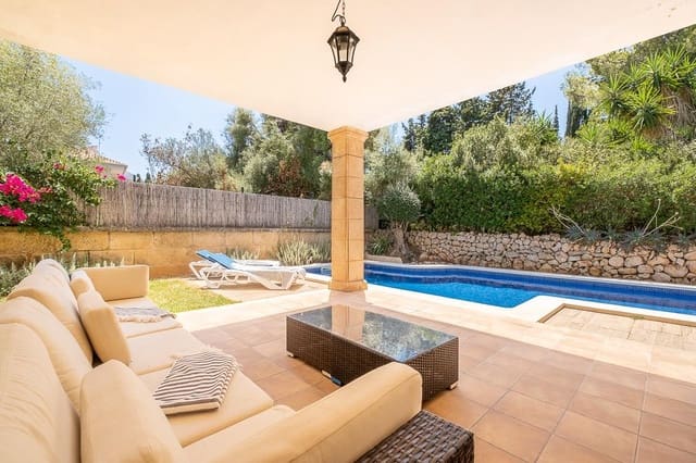 6 bedroom Villa for sale in Mal Pas-Bon Aire, Alcúdia with pool - € 1,450,000 (Ref: 7625227)