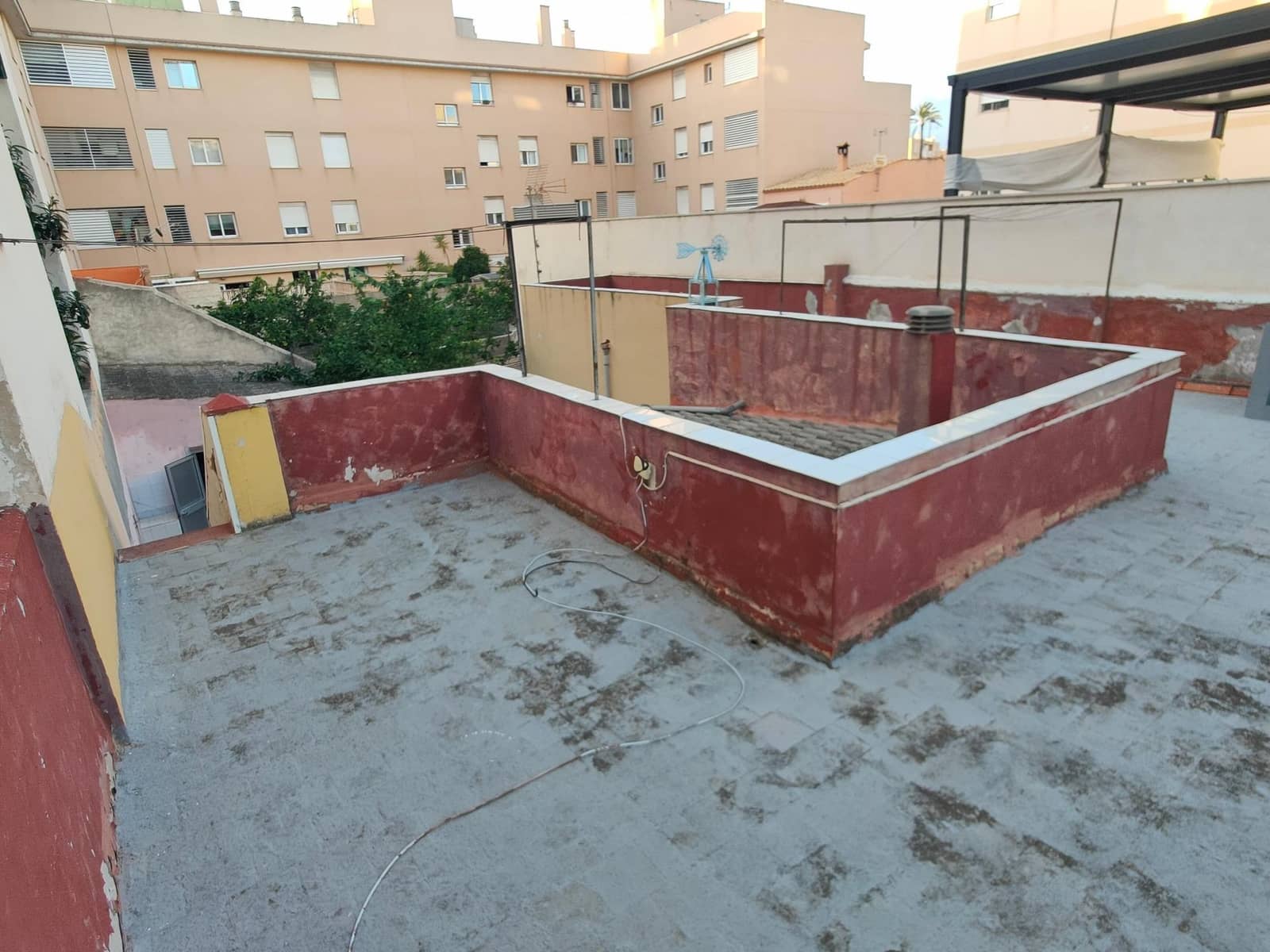 Byggetomt til salgs i Es Molinar / El Molinar - € 990 000 (Ref: 7860015)