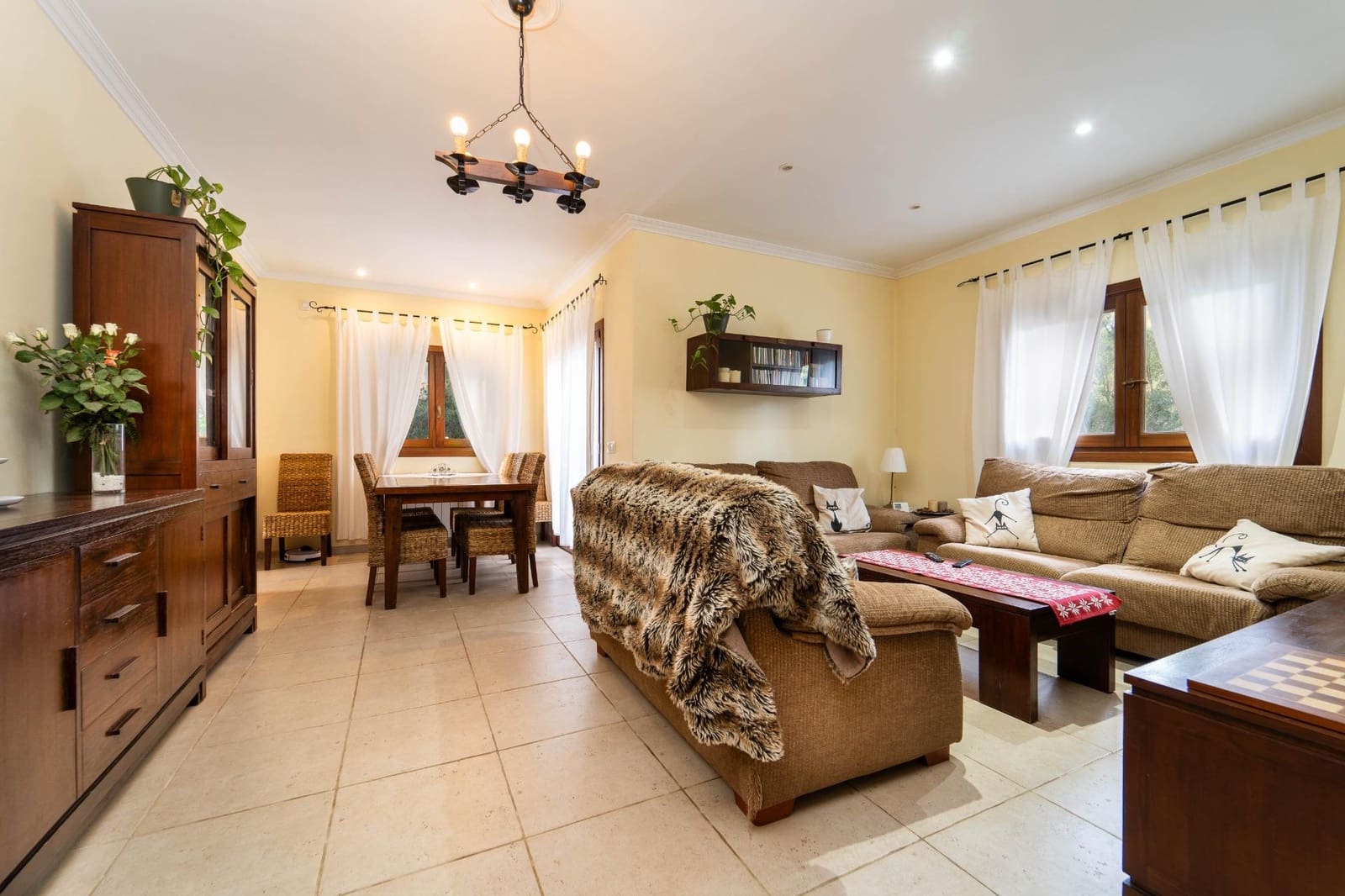 5 soverom Villa til salgs i Alcudia med svømmebasseng - € 950 000 (Ref: 8020624)