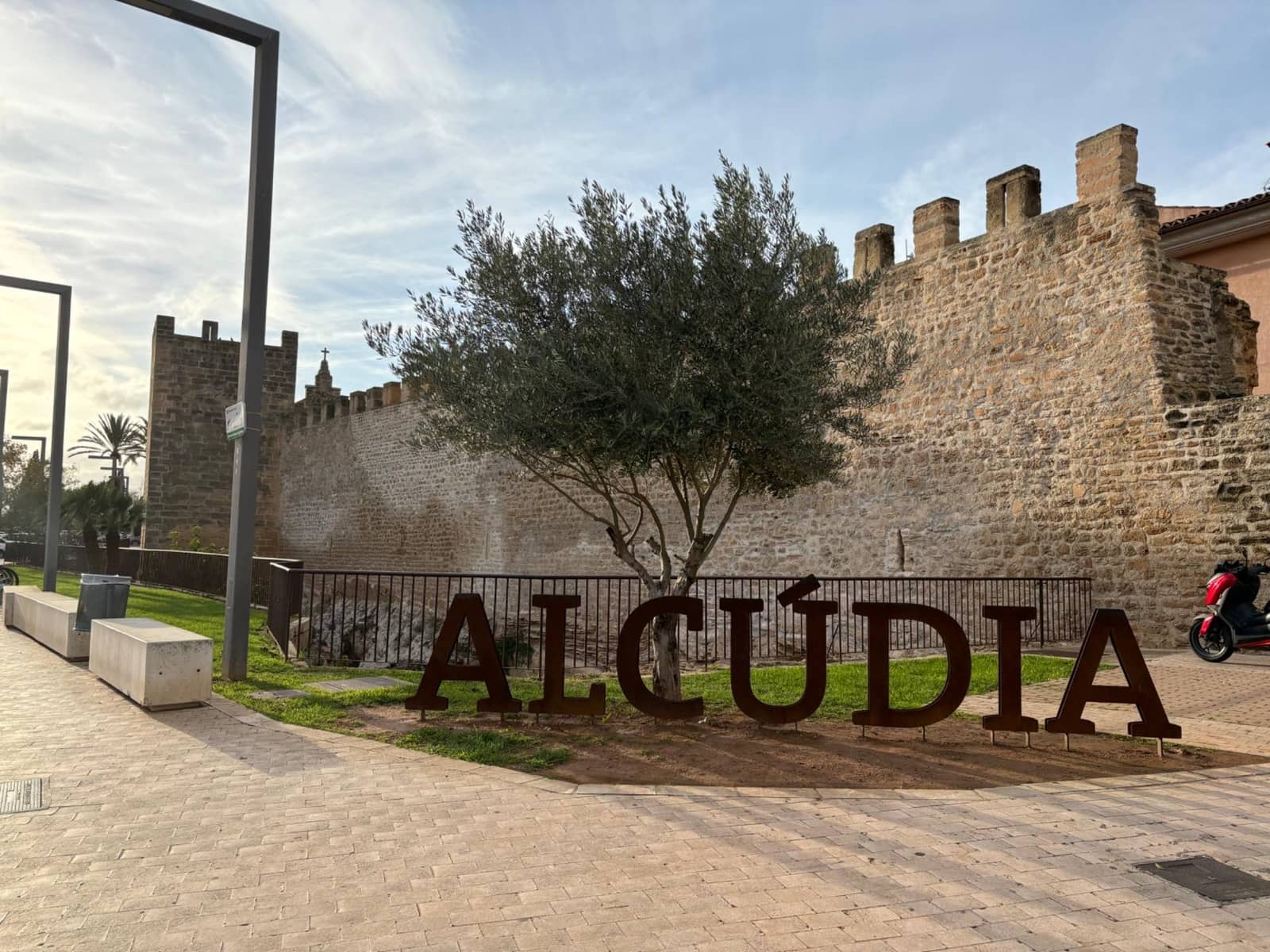 4 soverom Hus til salgs i Alcudia - € 415 000 (Ref: 8120176)