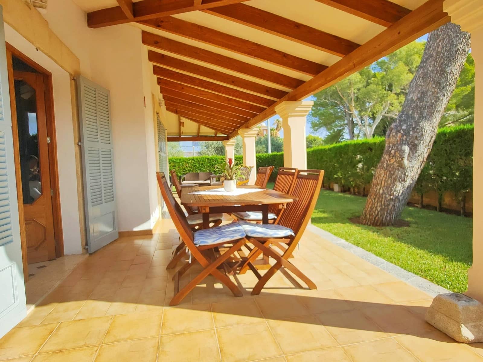 4 soveværelse Villa til salg i Puerto de Alcudia med garage - € 670.000 (Ref: 8519466)