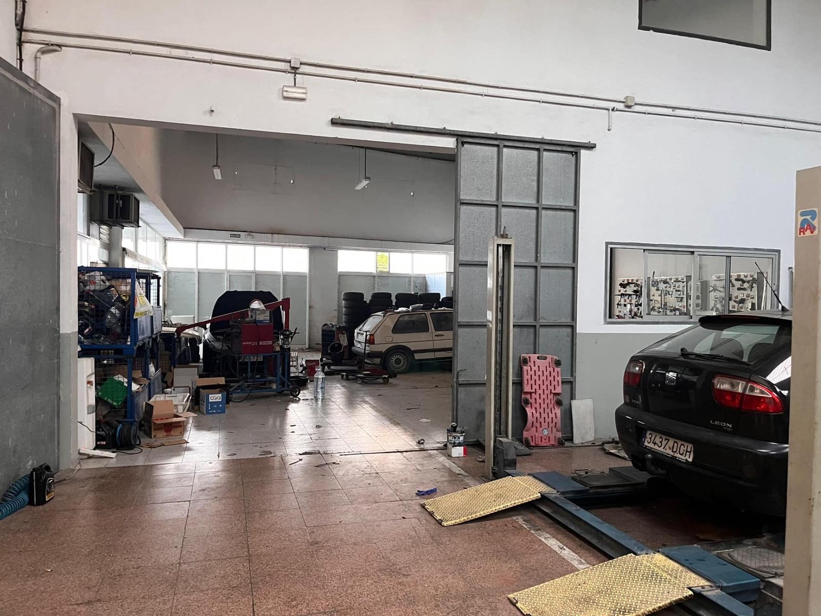 Commercial for sale in Santa Margalida - € 800,000 (Ref: 8645322)