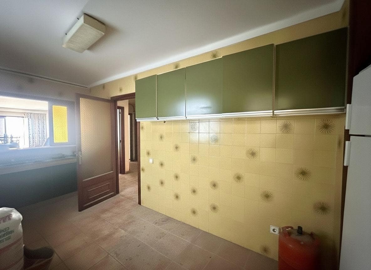 4 slaapkamer Flat te koop in Puerto de Alcudia - € 345.000 (Ref: 8776358)