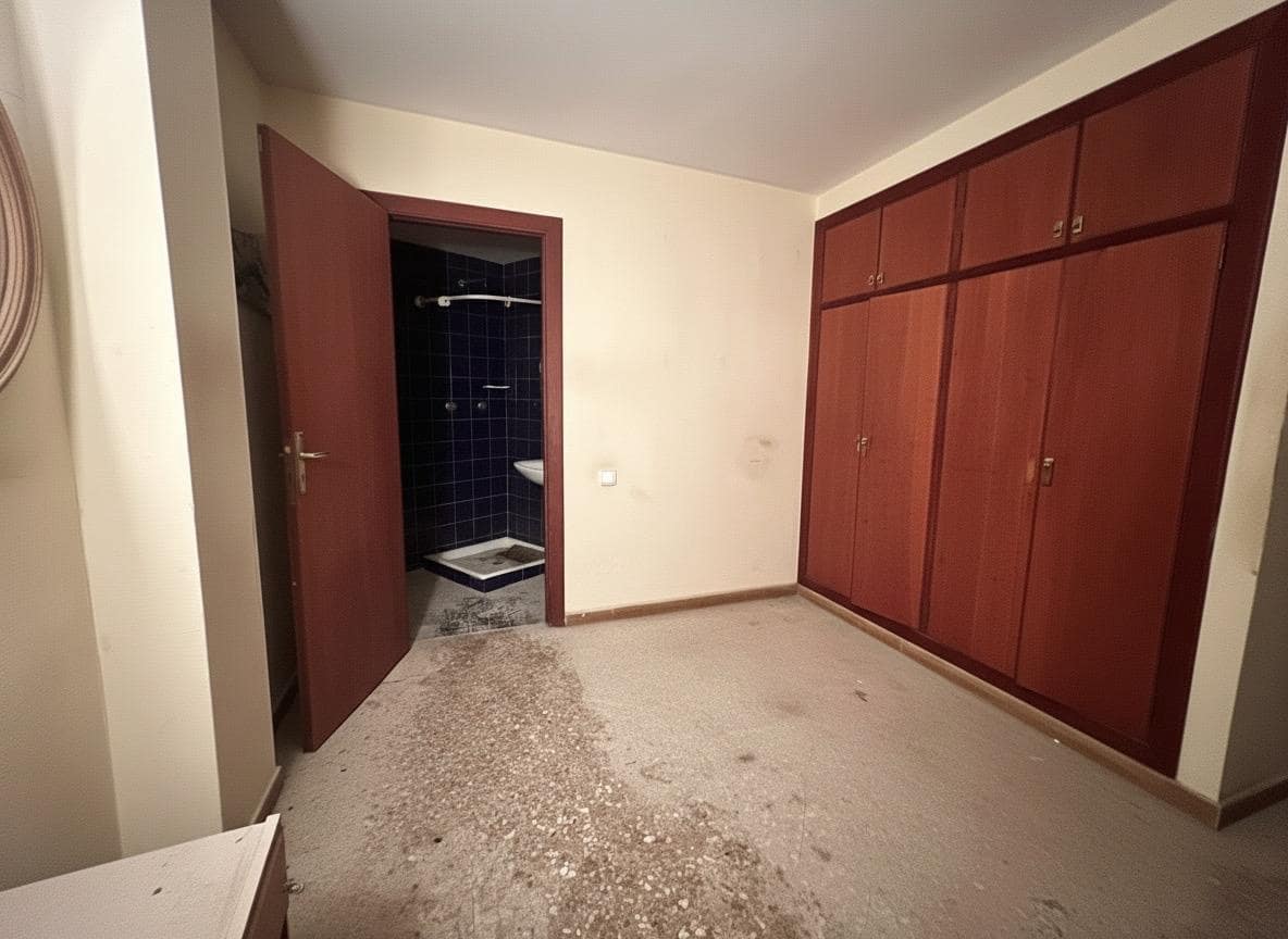 4 slaapkamer Flat te koop in Puerto de Alcudia - € 345.000 (Ref: 8776358)