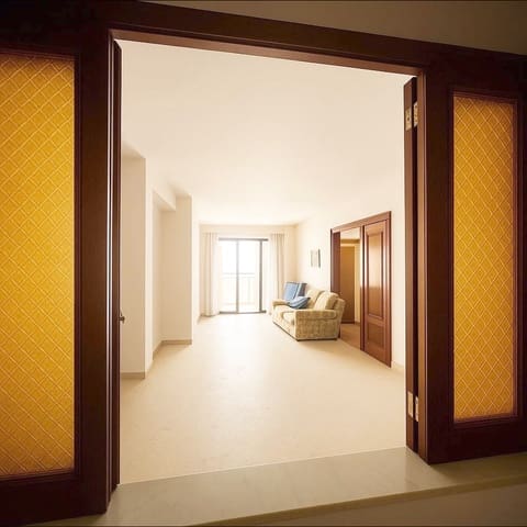 4 soveværelse Lejlighed til salg i Puerto de Alcudia, Alcúdia - € 345.000 (Ref: 8776358)