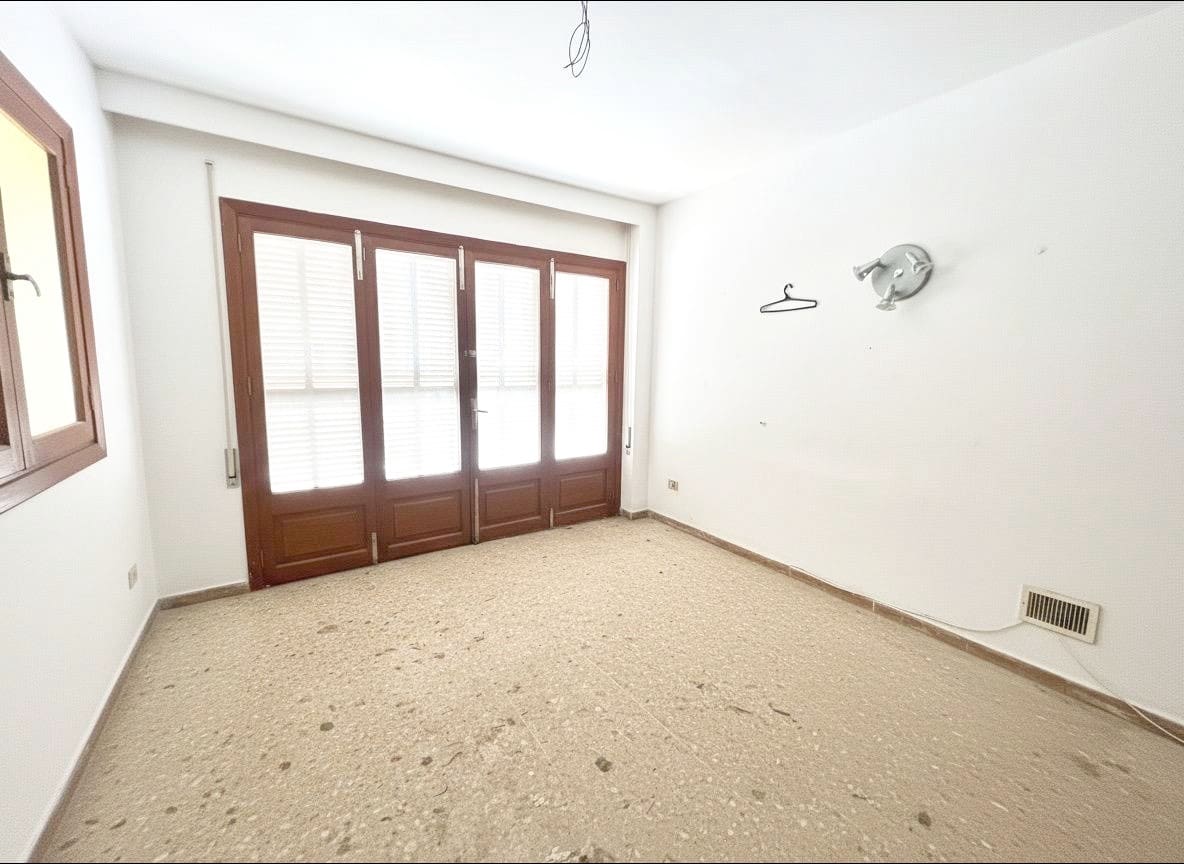 Piso de 4 habitaciones en Puerto de Alcudia en venta - 345.000 € (Ref: 8776358)