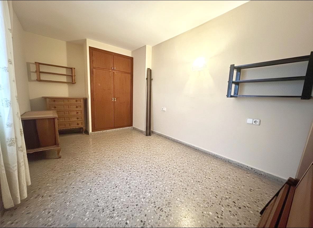 Piso de 4 habitaciones en Puerto de Alcudia en venta - 345.000 € (Ref: 8776358)