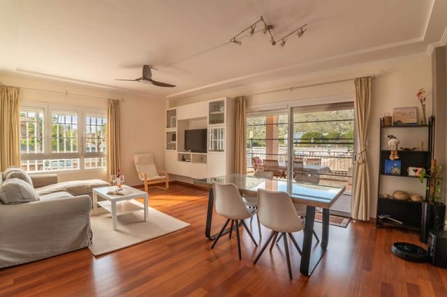 3 sypialnia Mieszkanie na sprzedaż w Puerto de Alcudia, Alcúdia z basenem - 425 000 € (Ref: 8815886)