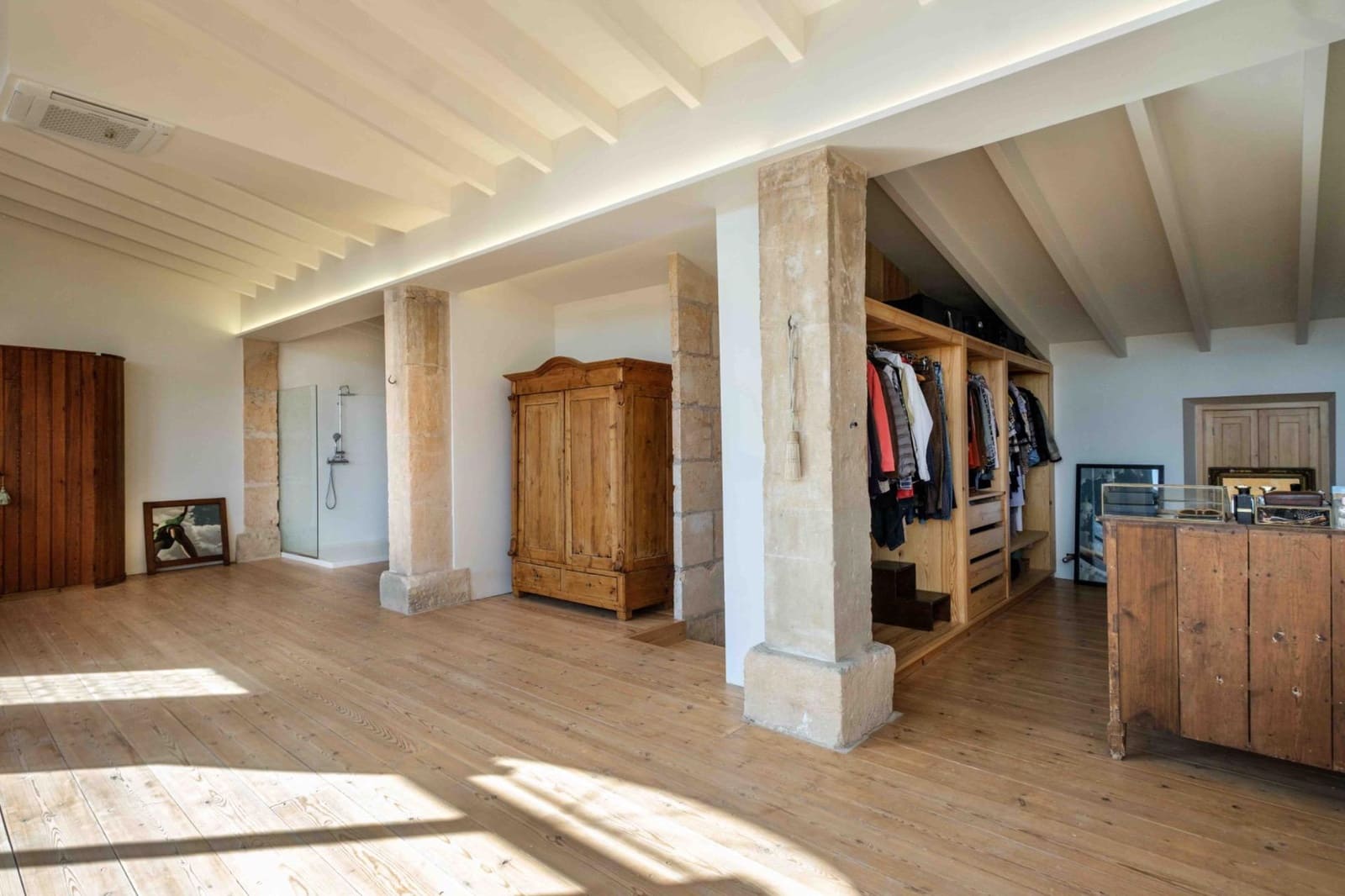 3 soveværelse Byhus til salg i Porreres - € 1.890.000 (Ref: 8817893)