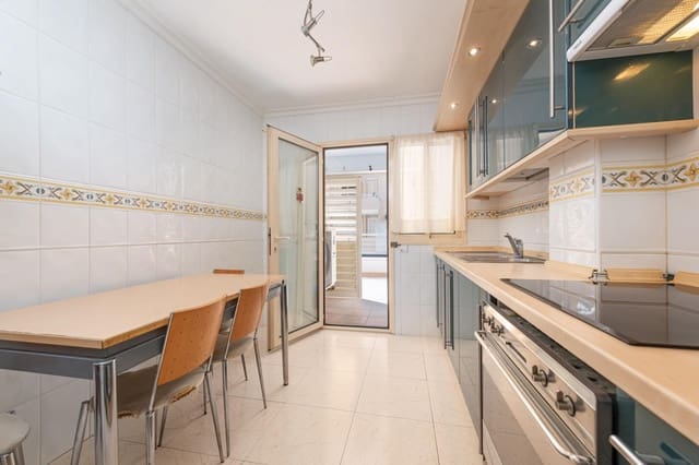 2 chambre Appartement à vendre à Puerto de Alcudia, Alcúdia - 575 000 € (Ref: 8911161)