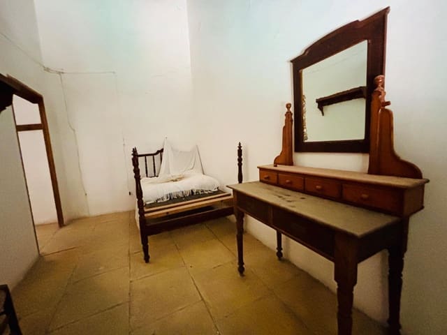 4 slaapkamer Huis te koop in Santa Margalida - € 250.000 (Ref: 8915474)