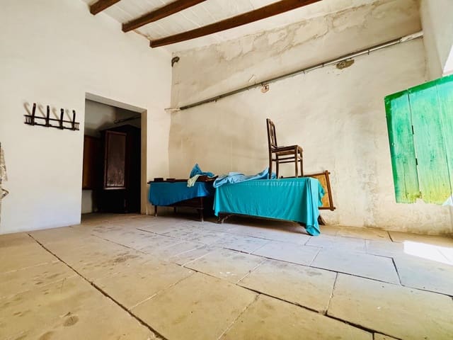 4 soveværelse Byhus til salg i Santa Margalida - € 280.000 (Ref: 8915474)