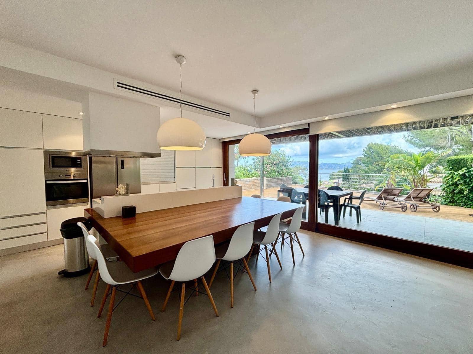 4 slaapkamer Villa te koop in Alcudia met zwembad - € 2.200.000 (Ref: 9068940)