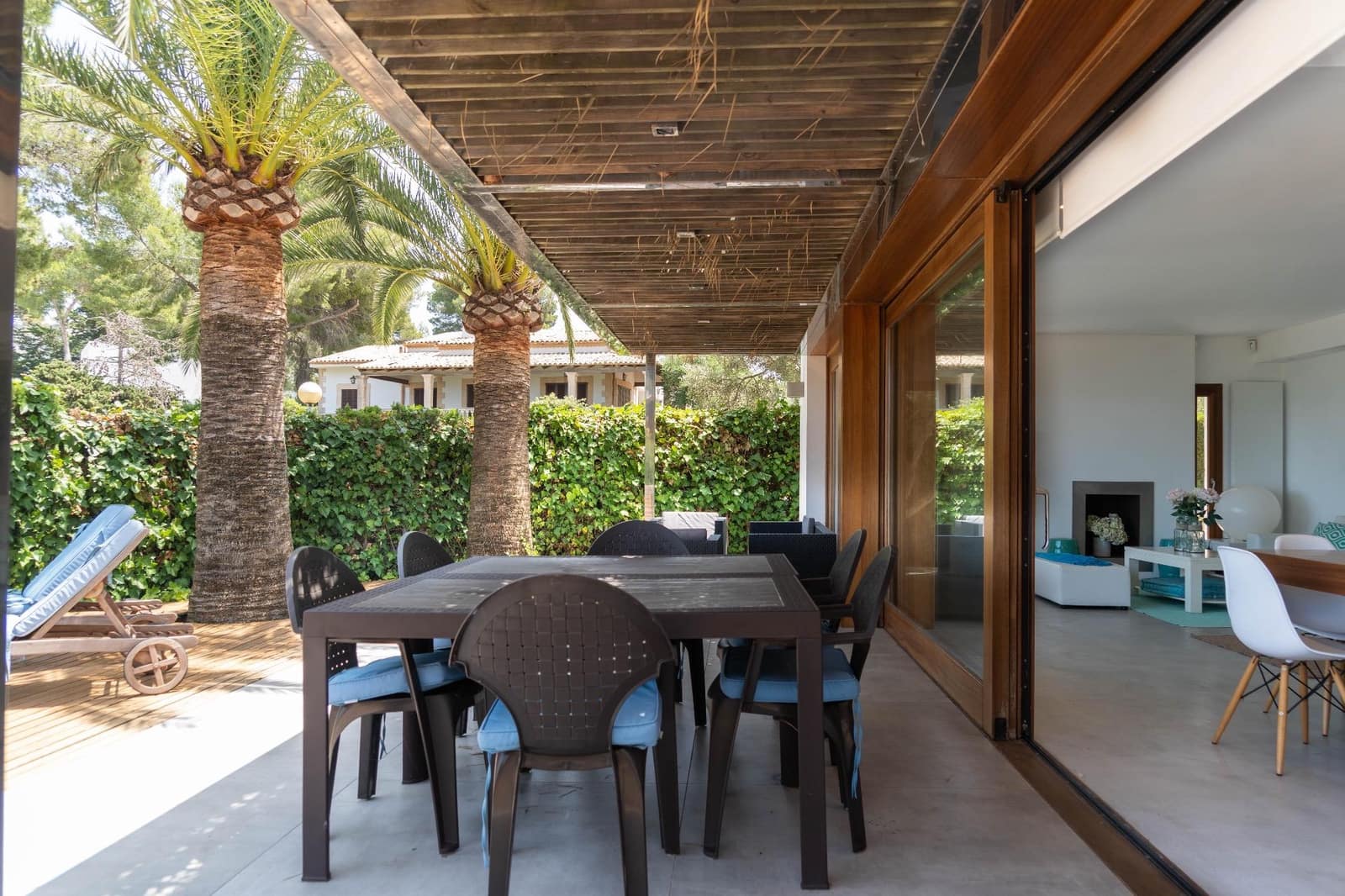 4 bedroom Villa for sale in Alcudia with pool - € 2,200,000 (Ref: 9068940)