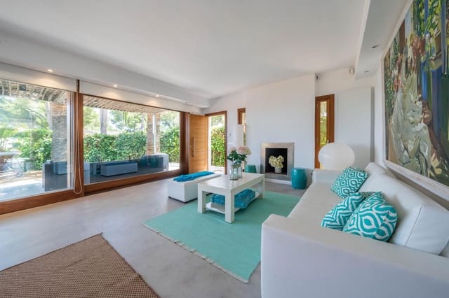 4 Zimmer Villa zu verkaufen in Alcúdia mit Pool - 2.200.000 € (Ref: 9068940)