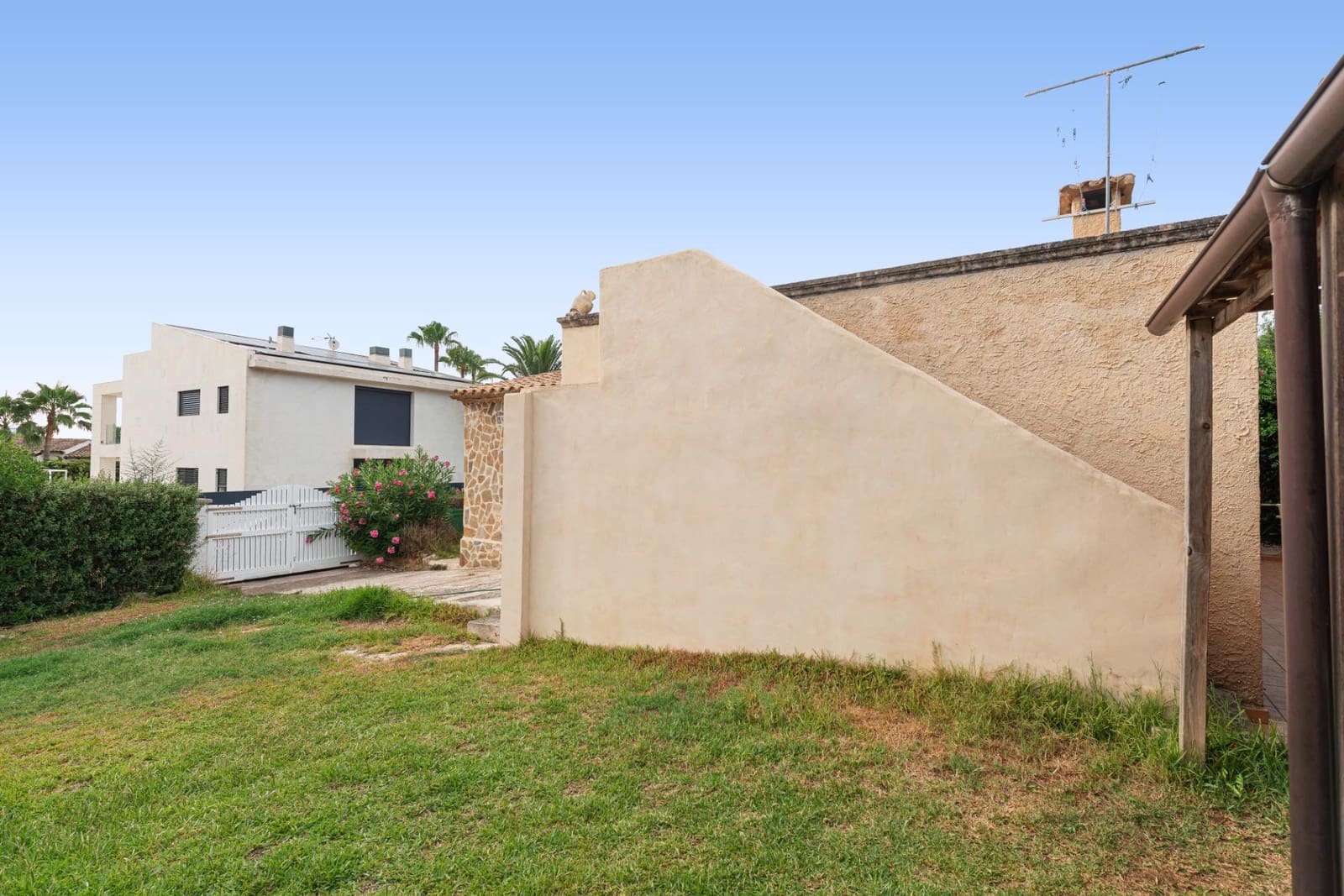 3 sypialnia Willa na sprzedaż w Alcudia z garażem - 569 000 € (Ref: 9132566)