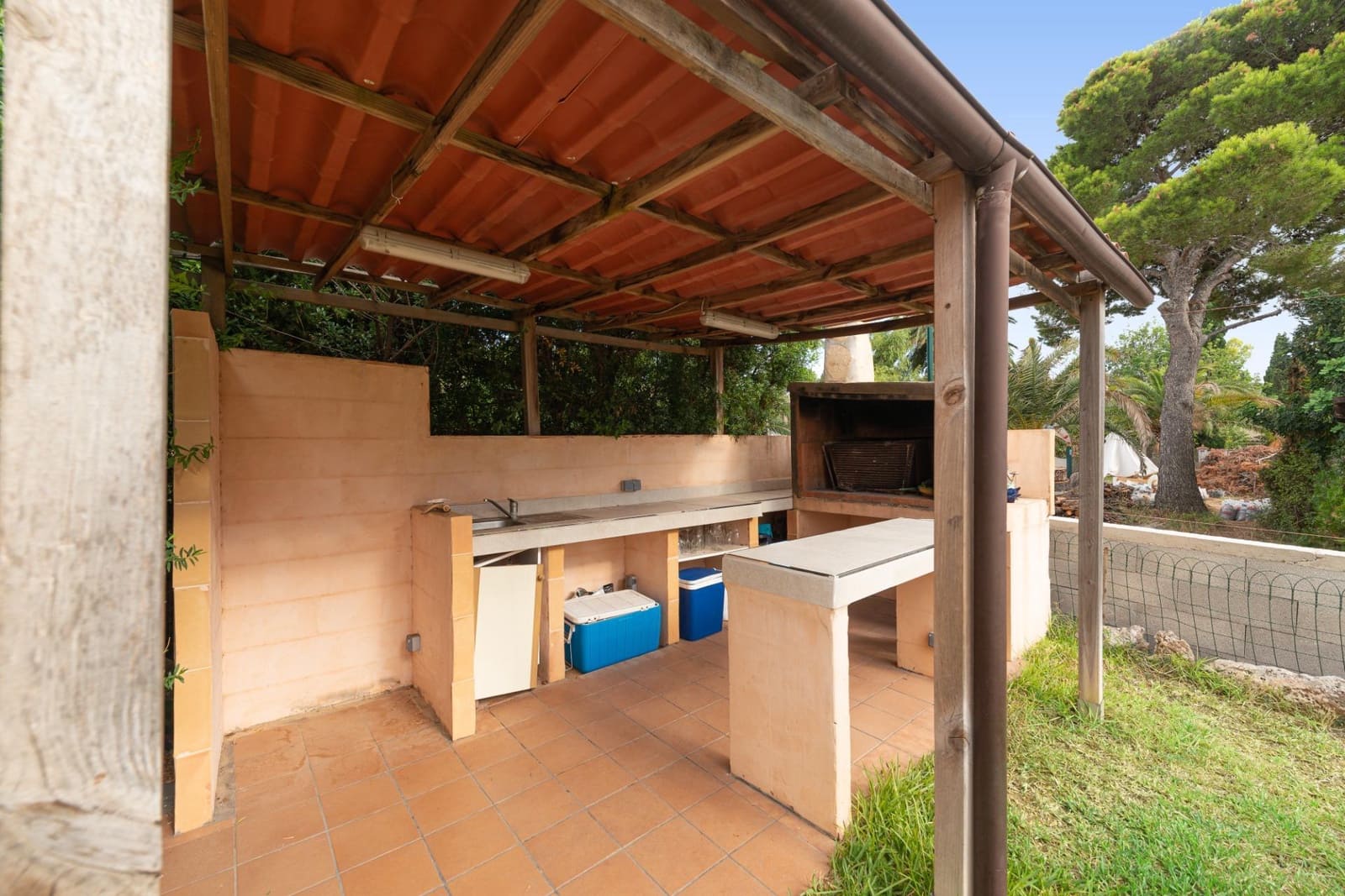 3 bedroom Villa for sale in Alcudia with garage - € 569,000 (Ref: 9132566)