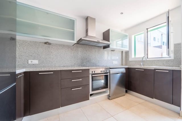 3 sovrum Radhus att hyra i Llucmajor med pool - 1 570 € (Ref: 9149495)