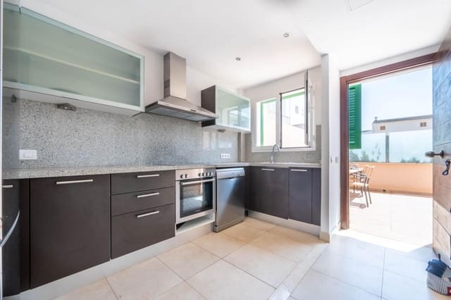 3 sovrum Radhus att hyra i Llucmajor med pool - 1 570 € (Ref: 9149495)