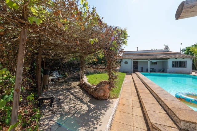 3 slaapkamer Finca/Landhuis te koop in Llucmajor met zwembad - € 625.000 (Ref: 9167370)