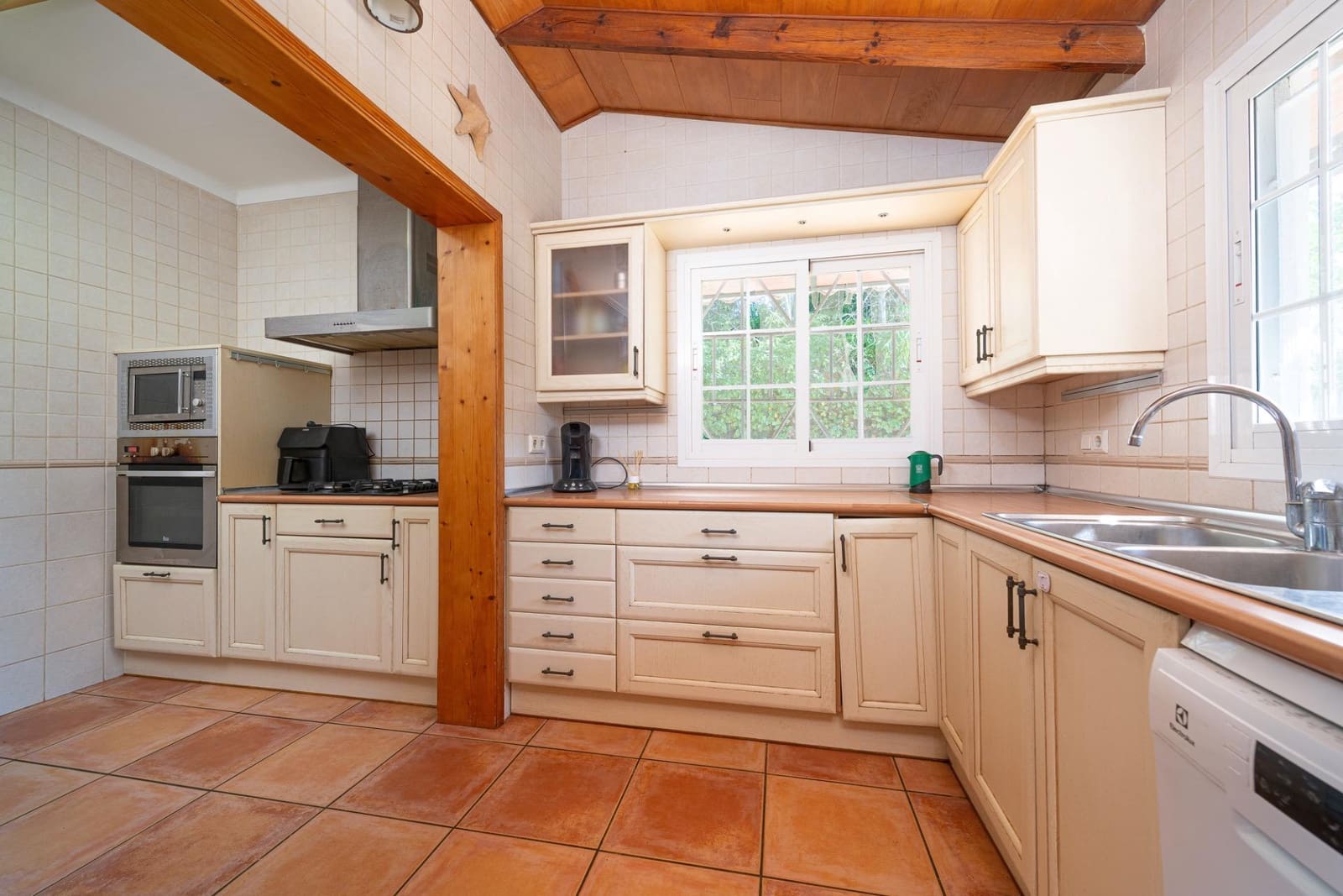 3 slaapkamer Finca/Landhuis te koop in Llucmajor met zwembad - € 625.000 (Ref: 9167370)