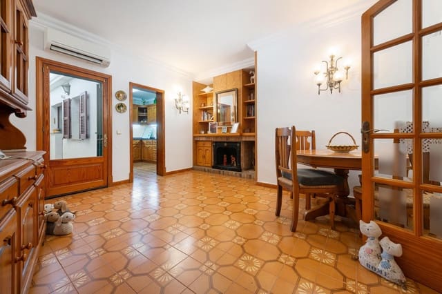 3 slaapkamer Huis te koop in Alcúdia - € 470.000 (Ref: 9208476)