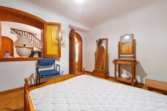 3 makuuhuone Omakotitalo myytävänä paikassa Alcúdia - 450 000 € (Ref: 9208476)
