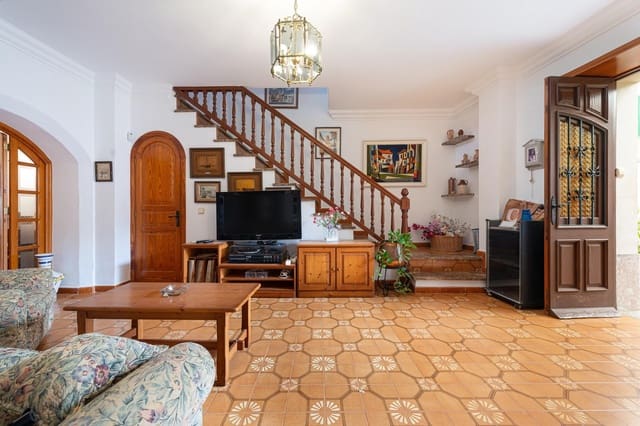 3 makuuhuone Omakotitalo myytävänä paikassa Alcúdia - 450 000 € (Ref: 9208476)