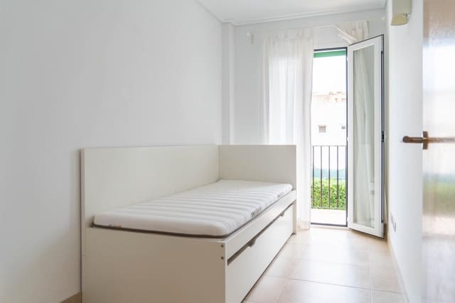 3 makuuhuone Rivitalo vuokrattavana paikassa Llucmajor mukana uima-altaan - 1 500 € (Ref: 9375224)