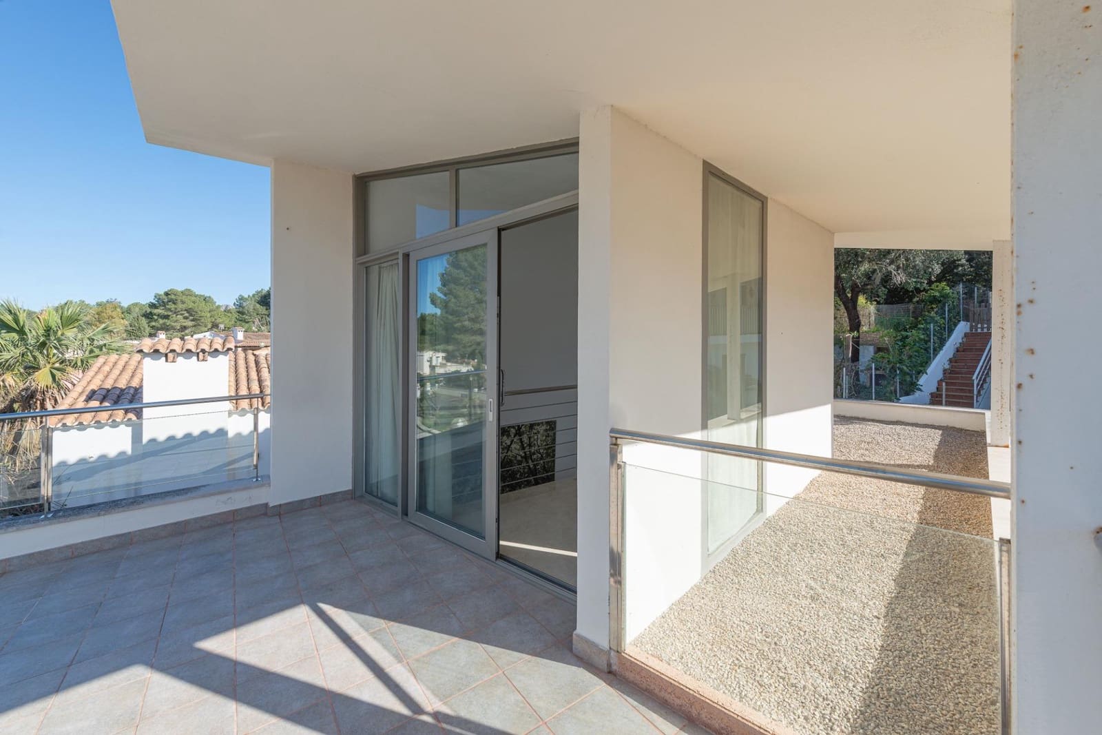 3 bedroom Villa for sale in Alcudia with garage - € 555,000 (Ref: 9591527)
