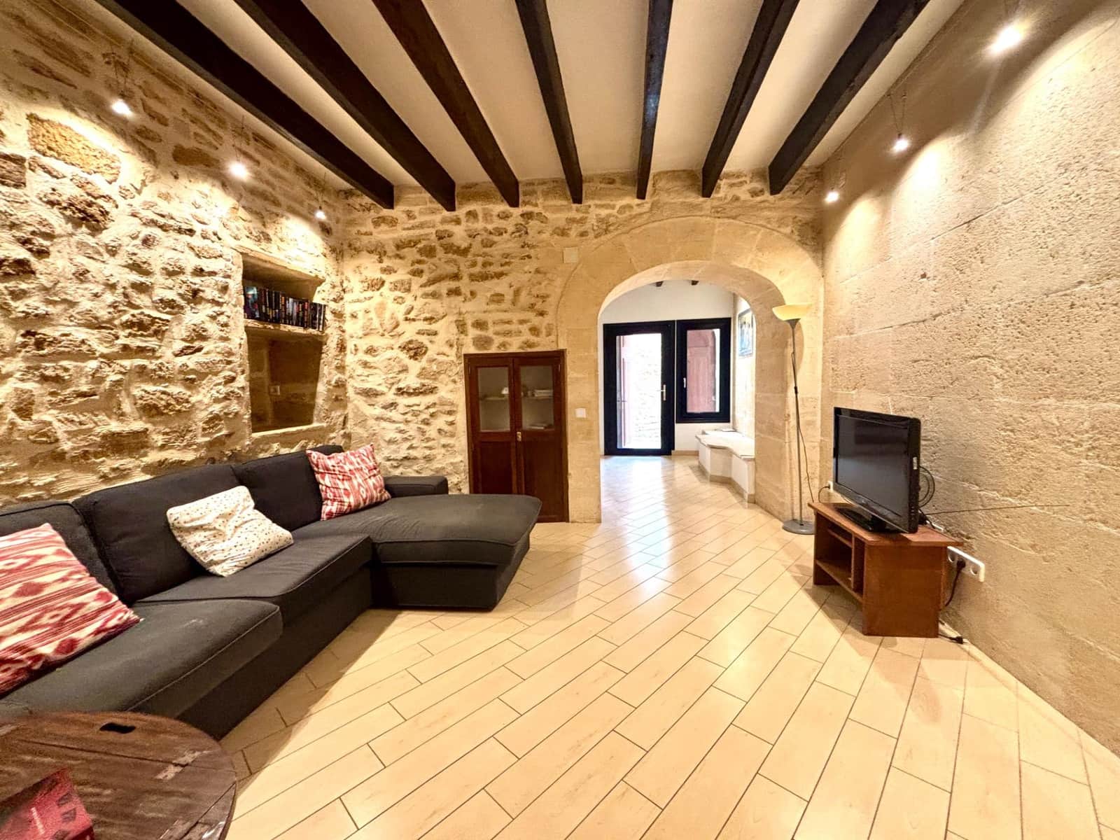 3 bedroom Townhouse for sale in Alcudia - € 550,000 (Ref: 9619491)