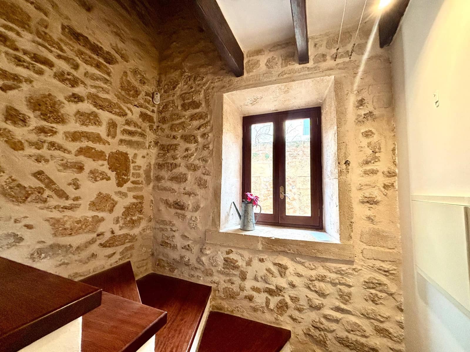 3 bedroom Townhouse for sale in Alcudia - € 550,000 (Ref: 9619491)