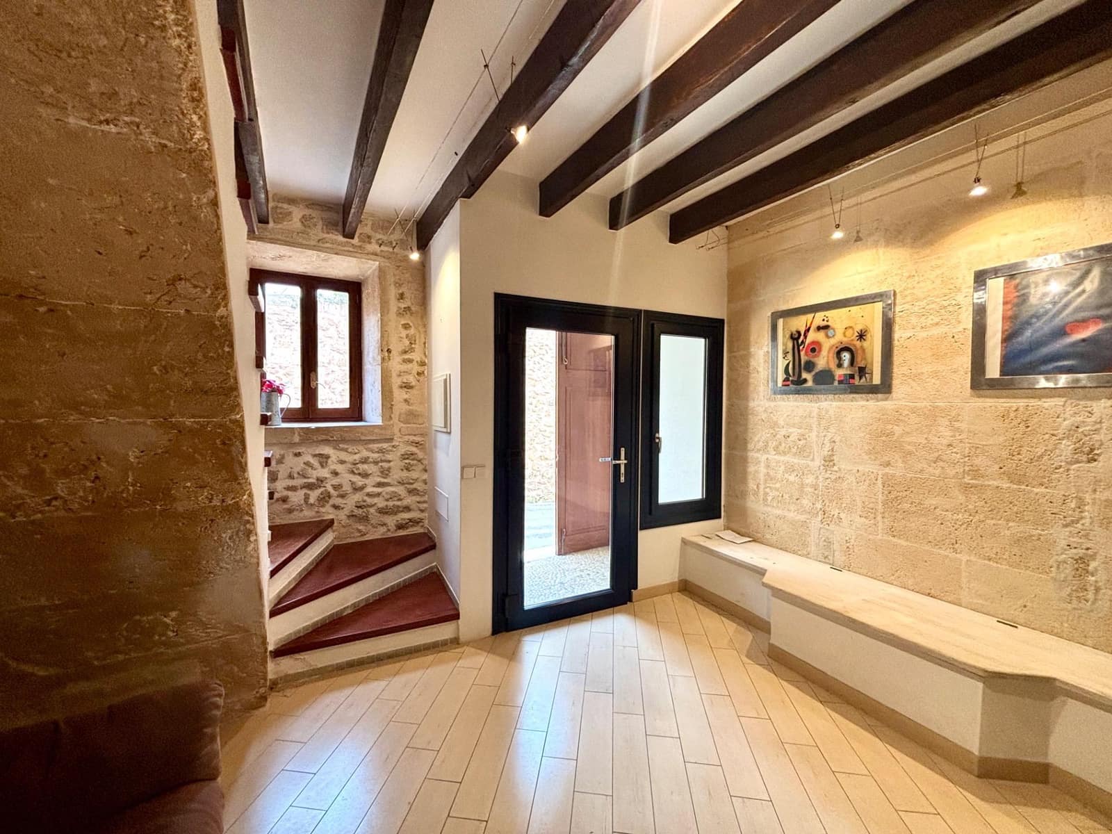 3 bedroom Townhouse for sale in Alcudia - € 550,000 (Ref: 9619491)