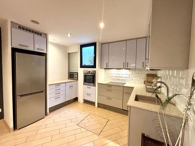 3 bedroom Townhouse for sale in Alcúdia - € 550,000 (Ref: 9619491)