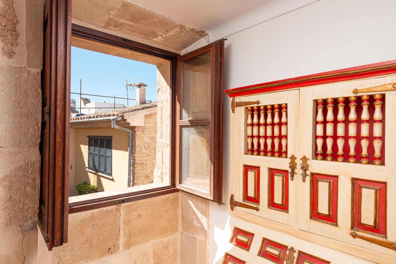 3 makuuhuone Omakotitalo myytävänä paikassa Alcudia - 550 000 € (Ref: 9619491)