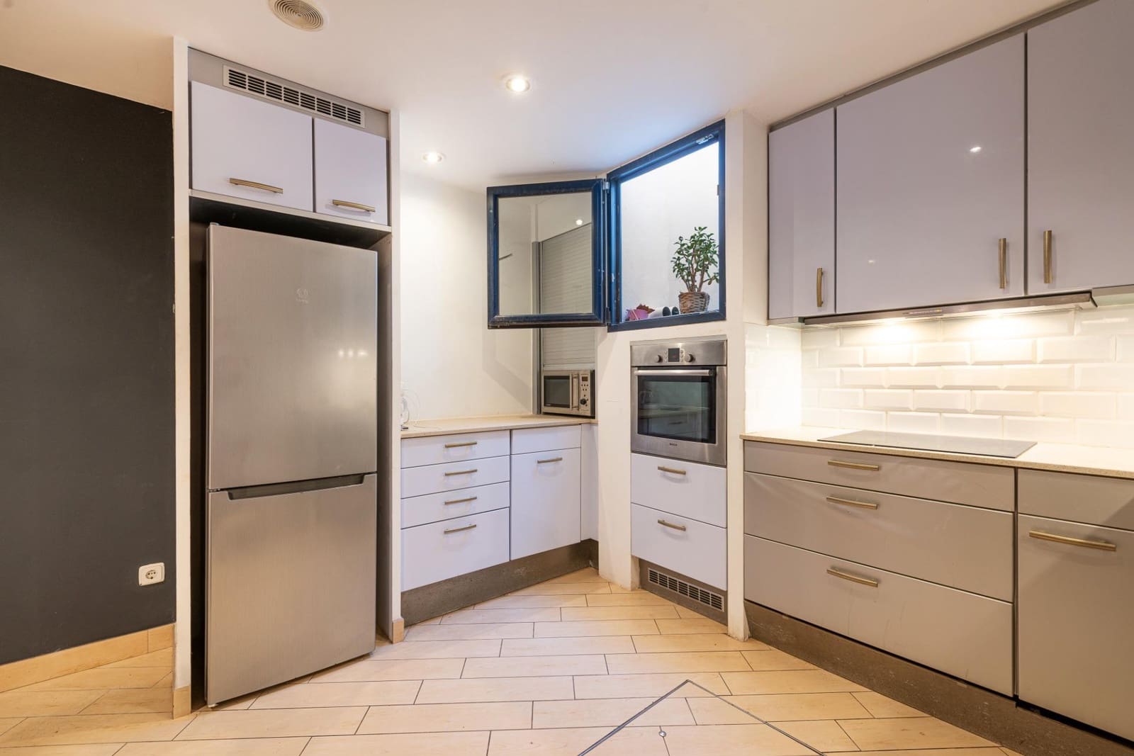 3 makuuhuone Omakotitalo myytävänä paikassa Alcudia - 550 000 € (Ref: 9619491)