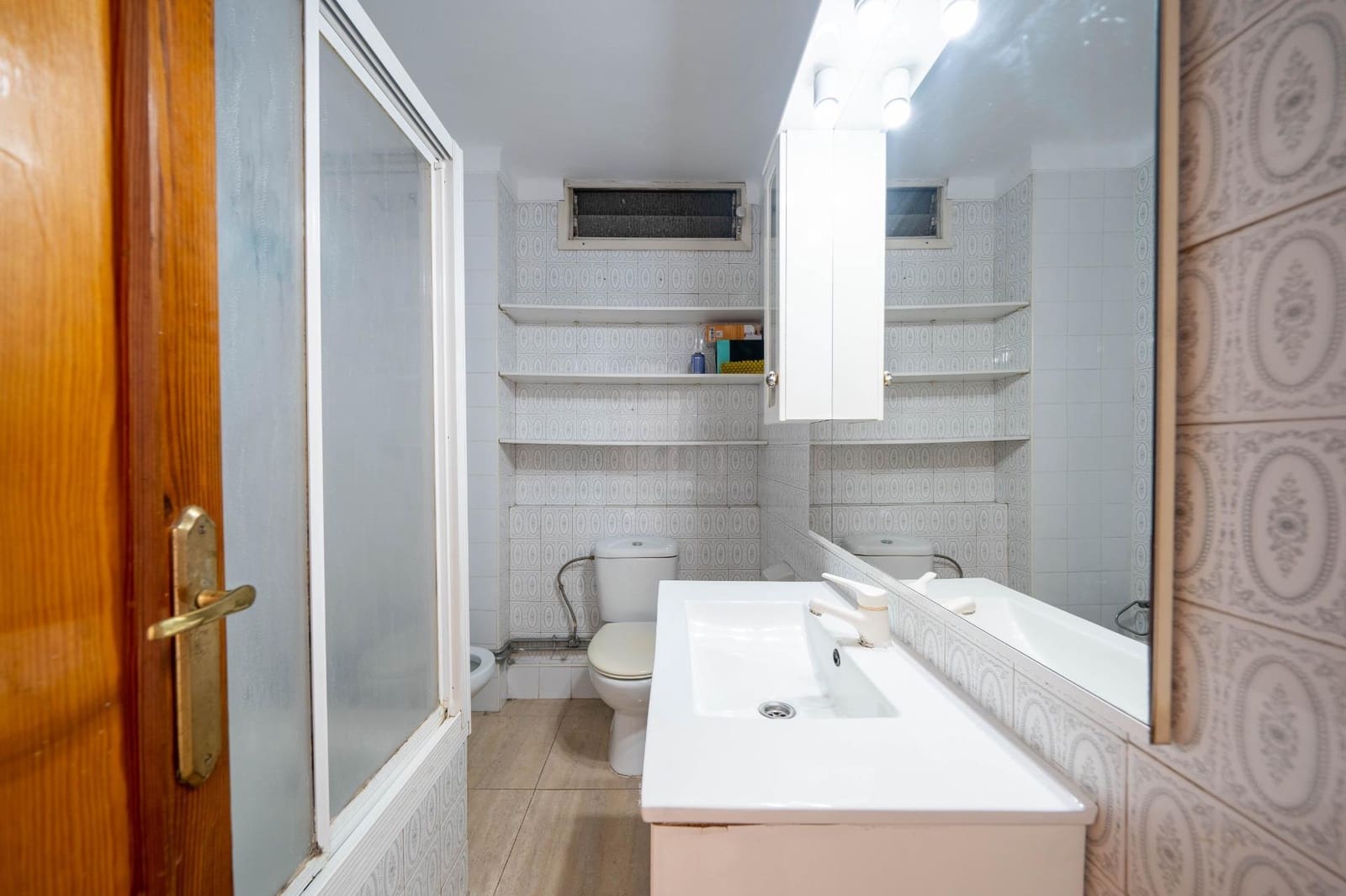 4 bedroom Apartment for sale in Palma de Mallorca with garage - € 749,000 (Ref: 9619492)