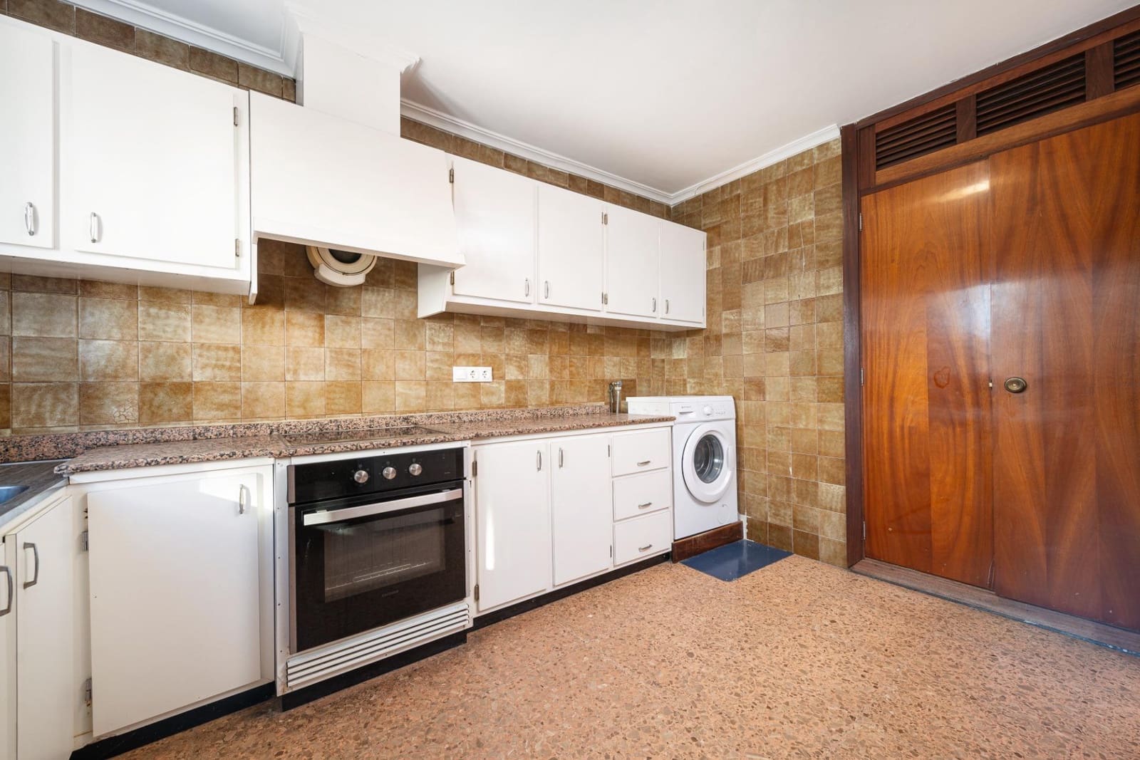 3 slaapkamer Penthouse te koop in Puerto de Alcudia - € 395.000 (Ref: 9637781)