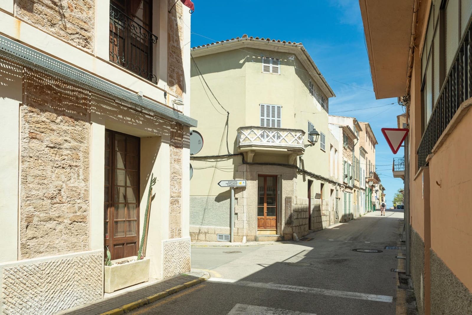 3 bedroom Apartment for sale in Capdepera - € 375,000 (Ref: 9652194)