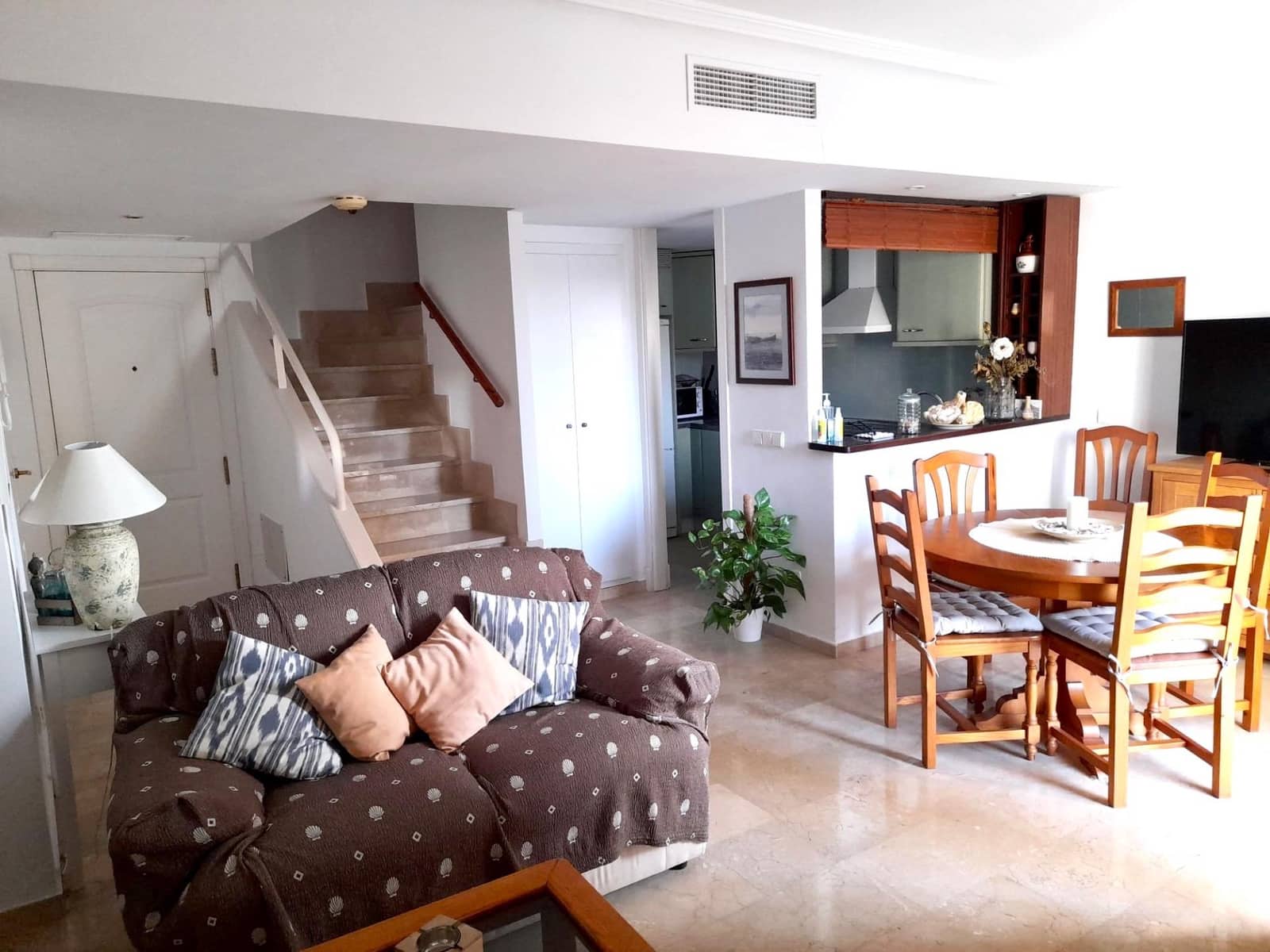 2 slaapkamer Appartement te koop in Alcudia met zwembad - € 380.000 (Ref: 9715105)