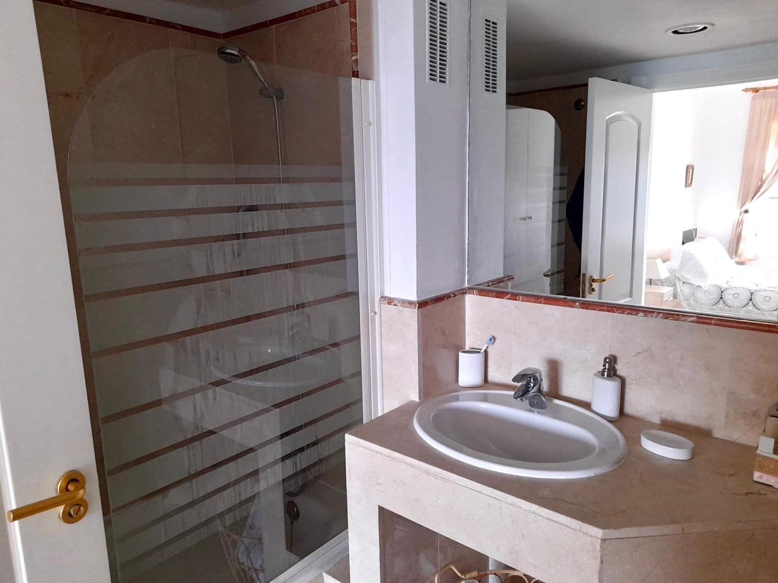 2 slaapkamer Appartement te koop in Alcudia met zwembad - € 380.000 (Ref: 9715105)