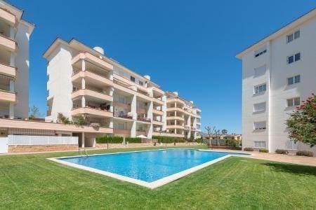 2 makuuhuone Huoneisto myytävänä paikassa Alcudia mukana uima-altaan - 380 000 € (Ref: 9715105)