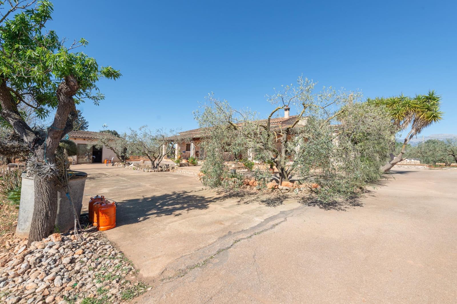 4 soveværelse Finca/Landehus til salg i Inca med garage - € 1.100.000 (Ref: 9788550)