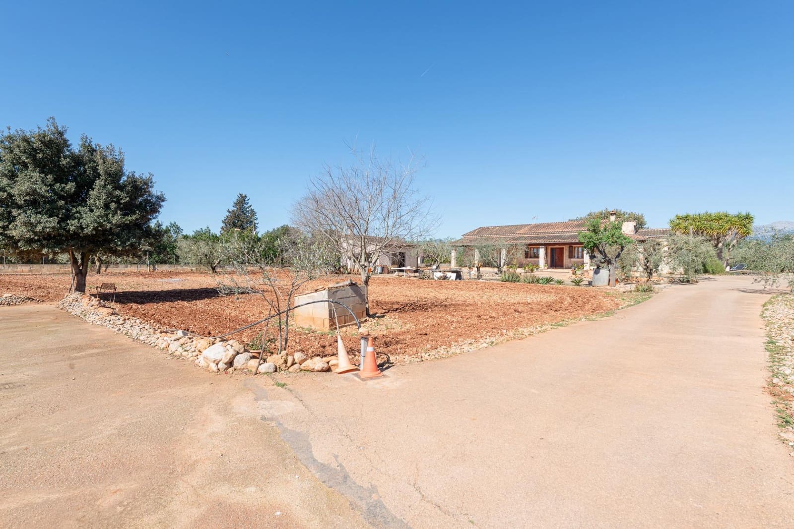 4 soveværelse Finca/Landehus til salg i Inca med garage - € 1.100.000 (Ref: 9788550)