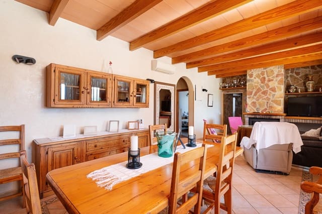 4 Zimmer Finca/Landgut zu verkaufen in Inca mit Garage - 1.100.000 € (Ref: 9788550)