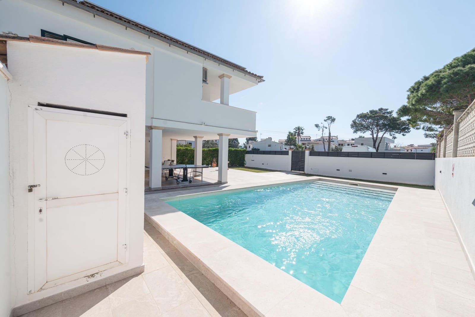 Chalet de 4 habitaciones en Pollensa / Pollença en venta con piscina garaje - 1.395.000 € (Ref: 9788551)